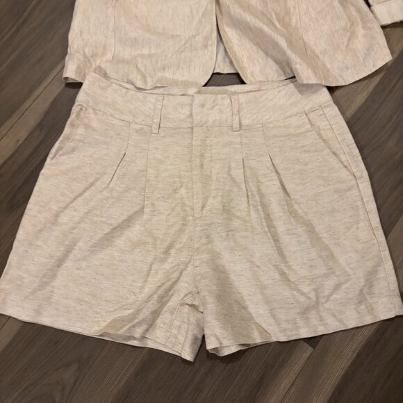Weekend Los Angeles Women's Linen Blend Oatmeal Blazer Shorts Set ~ Medium ~ NWT - Picture 2 of 5